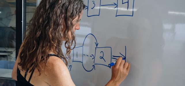 Management training is key for scientific excellence